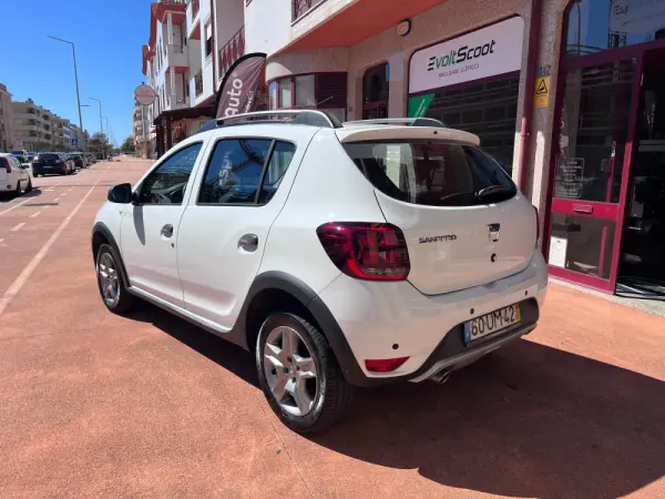 Dacia Sandero 0.9 TCe LPG Stepway Celebration 5