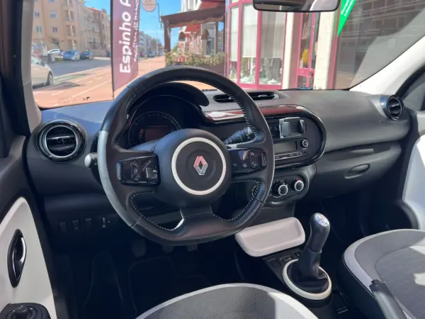 Renault Twingo 1.0 SCe Limited 17