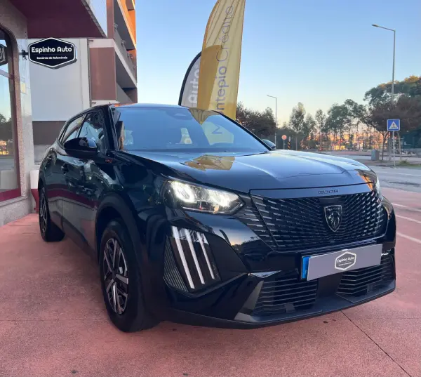 Peugeot 2008 1.2 PureTech Style 8