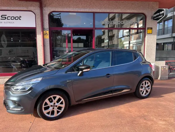 Renault Clio Limited GPL 2