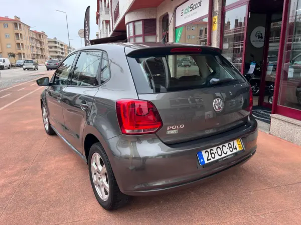 Volkswagen Polo 1.2 Comfortline 12