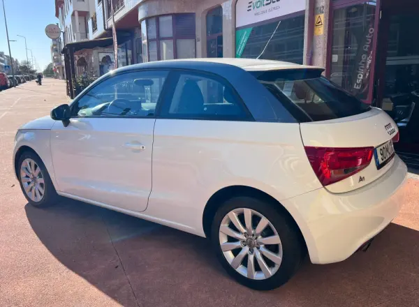 Audi A1 1.2 TFSI Attraction 3