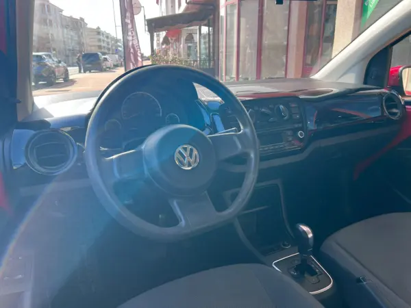 Volkswagen Up! 1.0 BlueMotion Move Auto 15