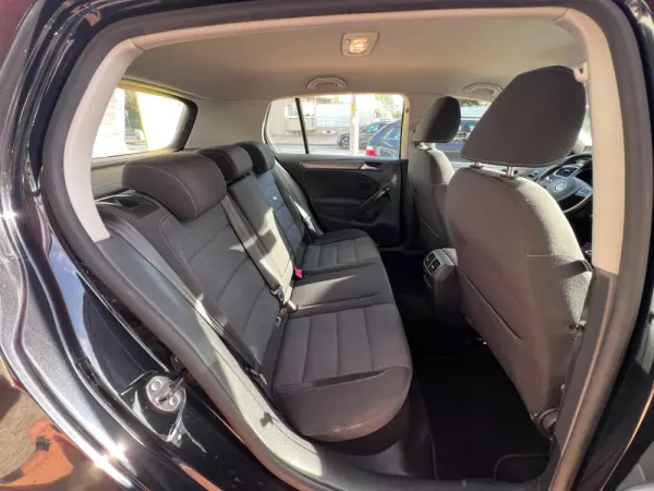 Volkswagen Golf 1.6 TDi Style 15