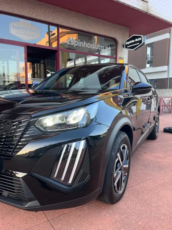 Peugeot 2008 1.2 PureTech Style 2