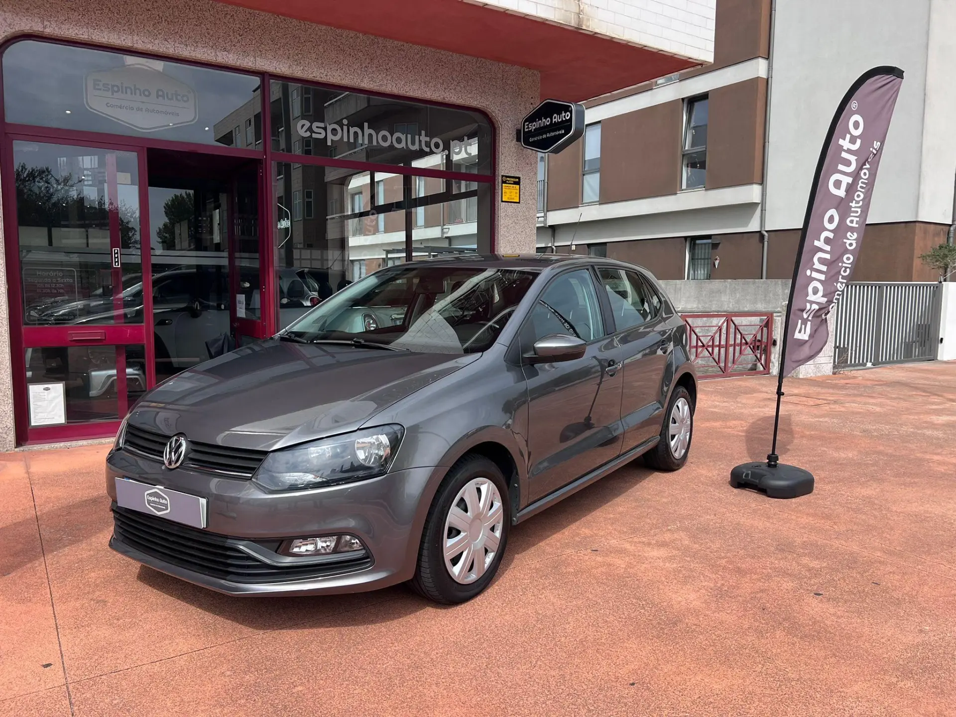 Volkswagen Polo 1.0 Comfortline tech 1