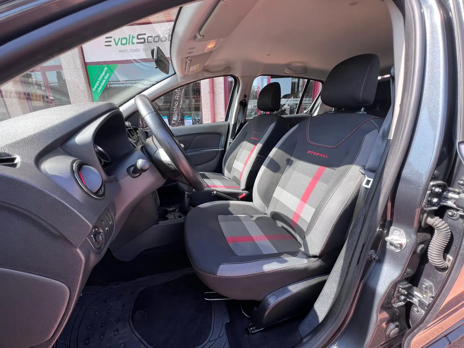 Dacia Sandero SL Adventure tce 14
