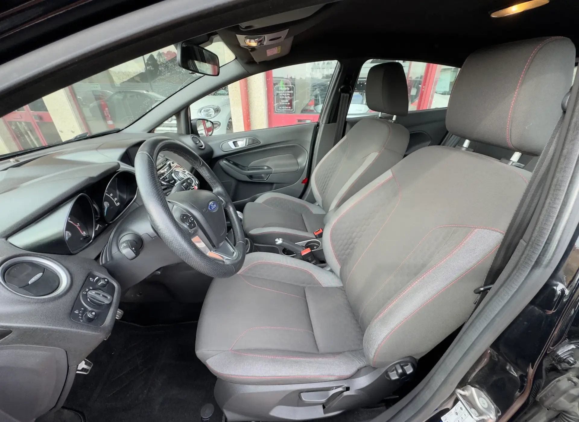 Ford Fiesta 1.0 EcoBoost ST-Line Black Edition 11