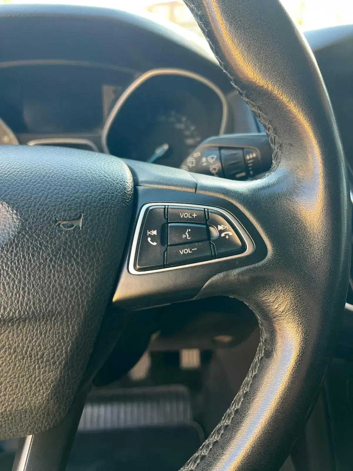 Ford Focus 1.0 EcoBoost Titanium 7