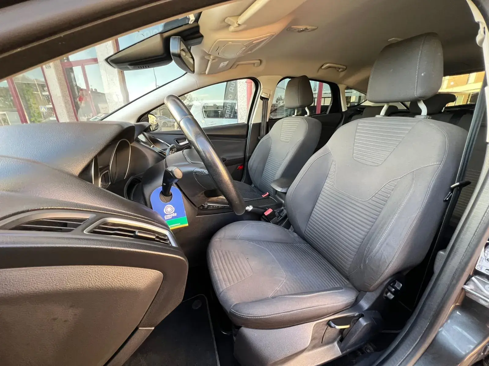 Ford Focus 1.0 EcoBoost Titanium 10