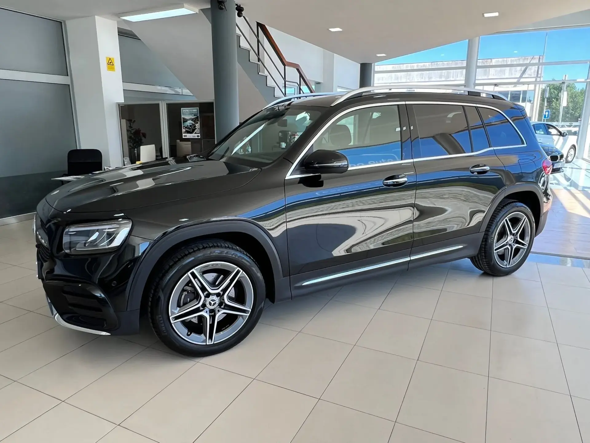 Mercedes-Benz GLB 180 d AMG Line 29