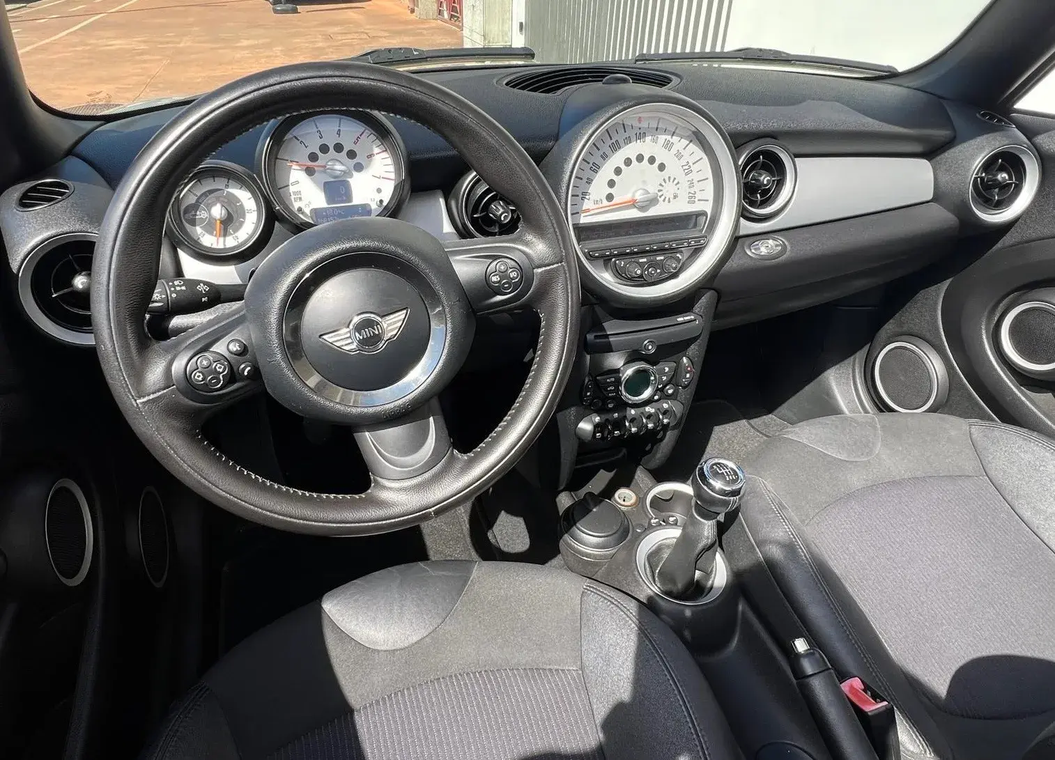 MINI Cabrio Cooper D 14