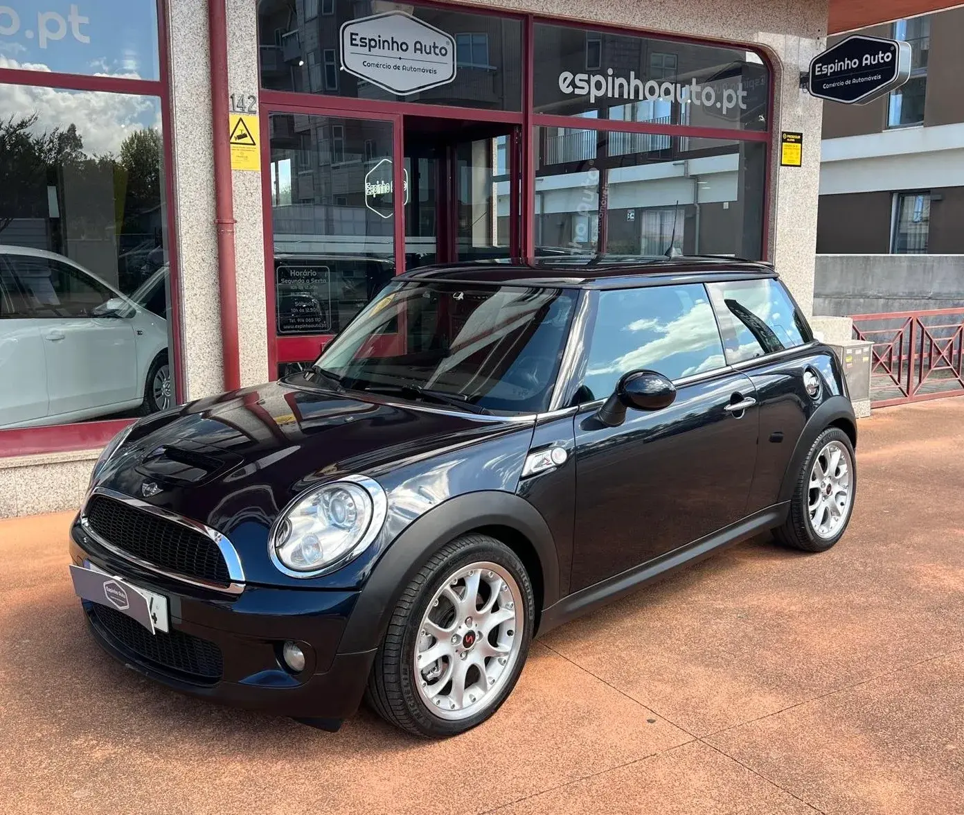 MINI 3 Portas Cooper S 1