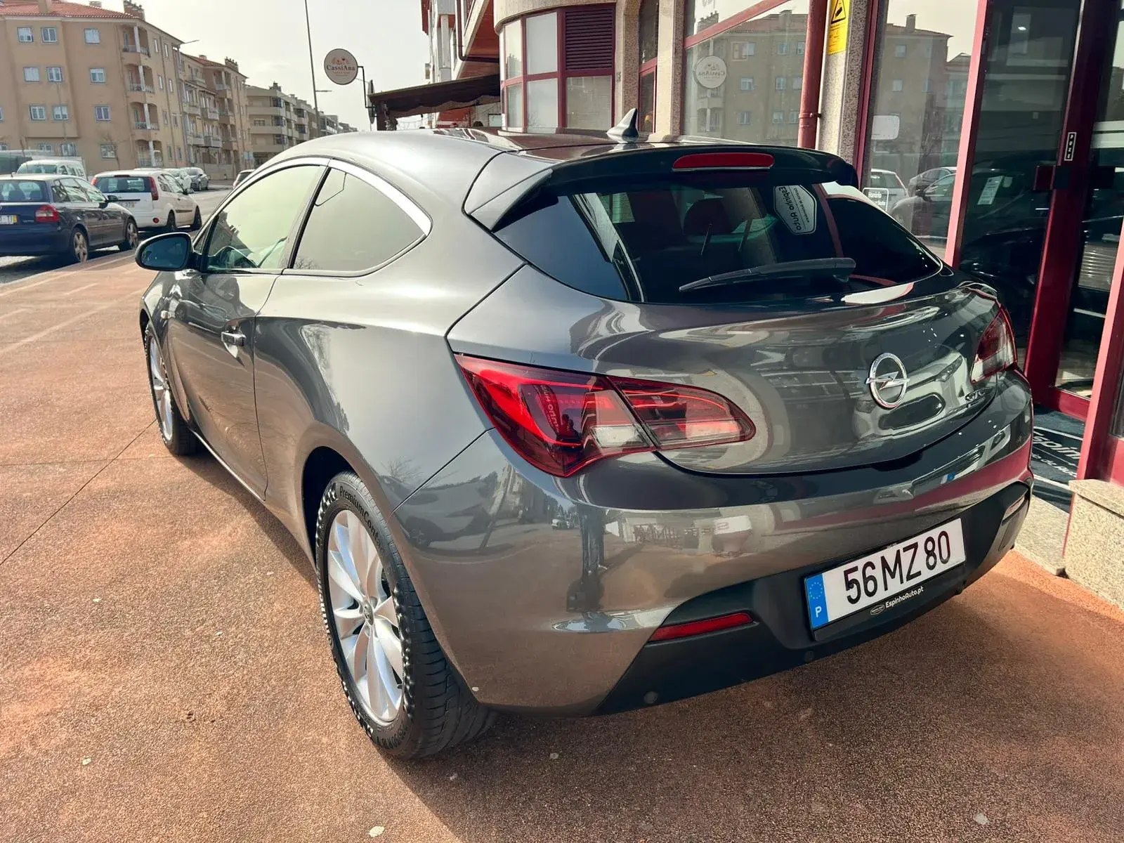 Opel Astra GTC 1.7 CDTi S/S 109g 2