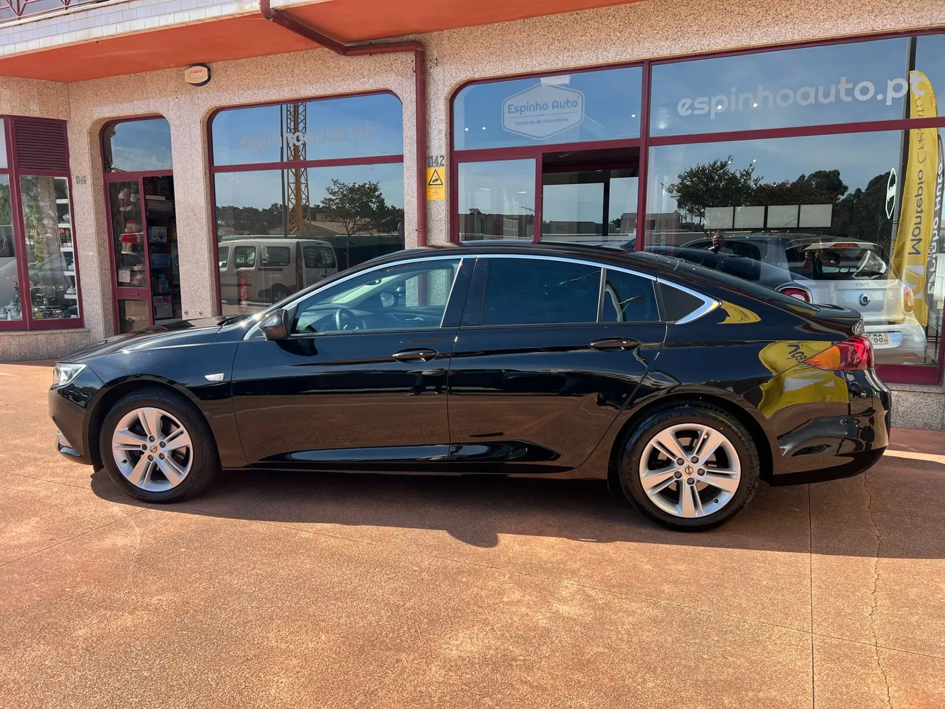 Opel Insignia Grand Sport 1.6 CDTi Dynamic 14