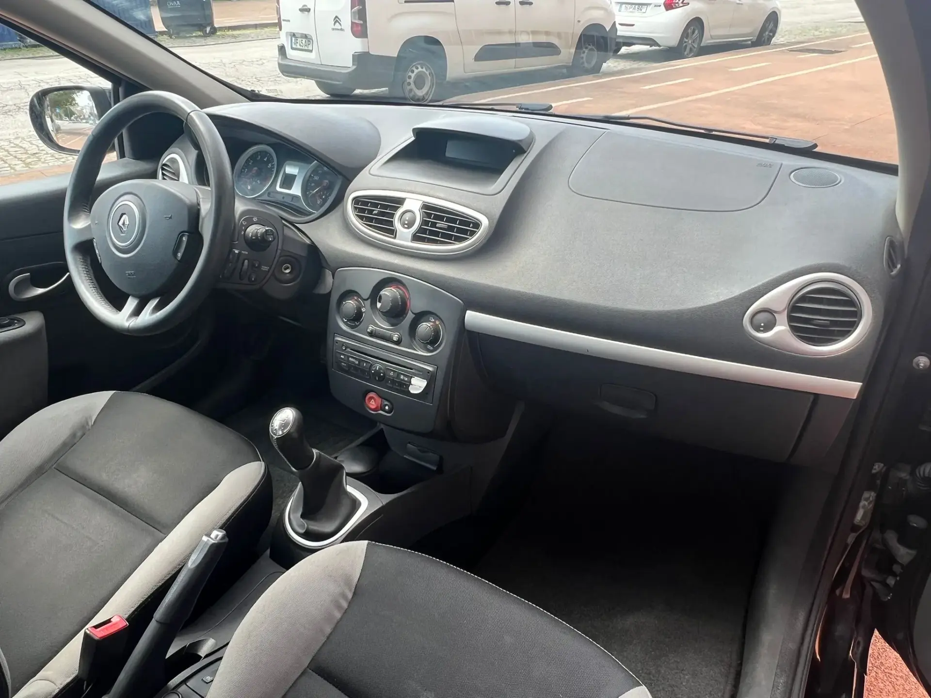 Renault Clio 1.2 16V Dynamique S 3
