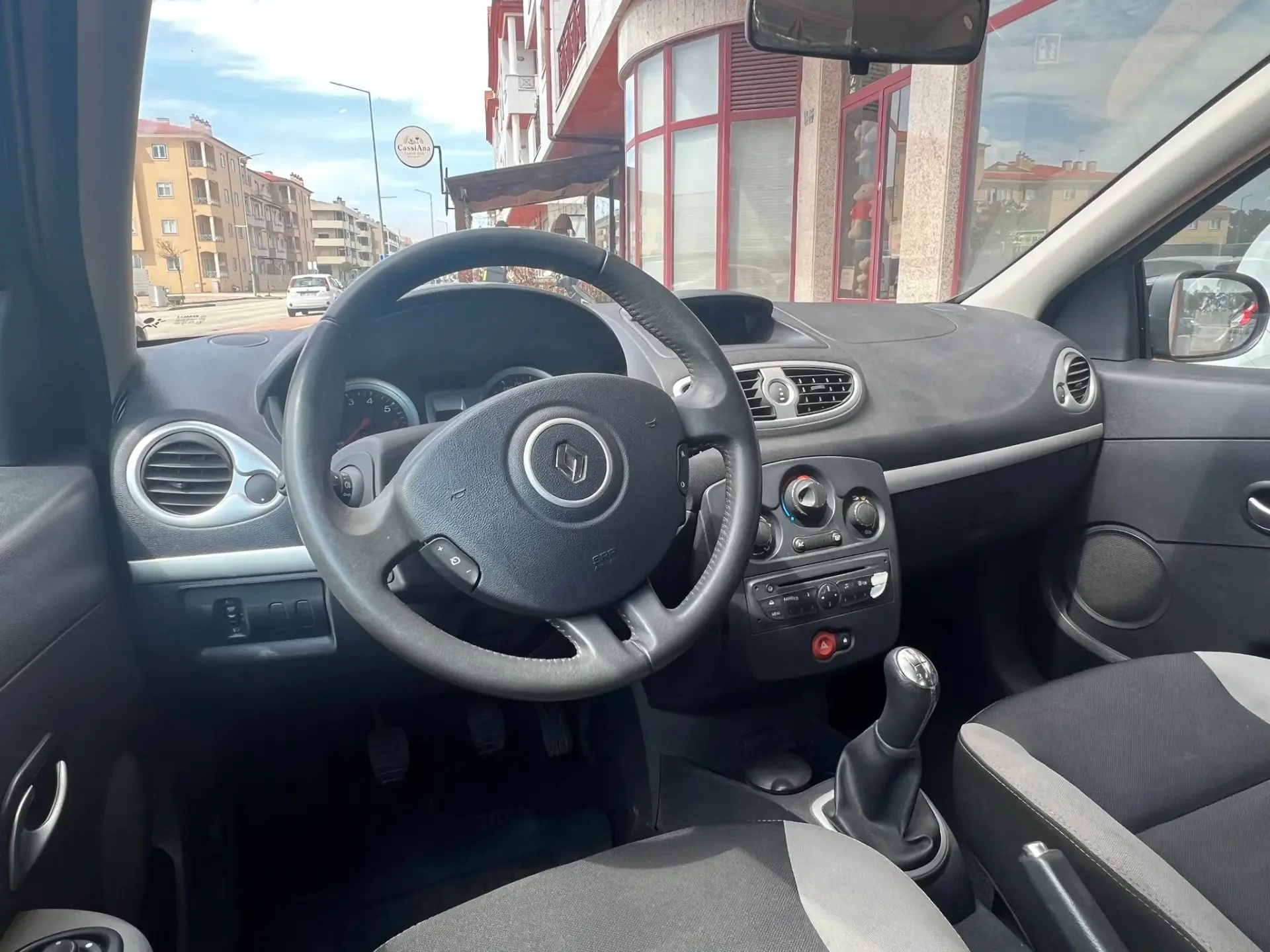 Renault Clio 1.2 16V Dynamique S 4