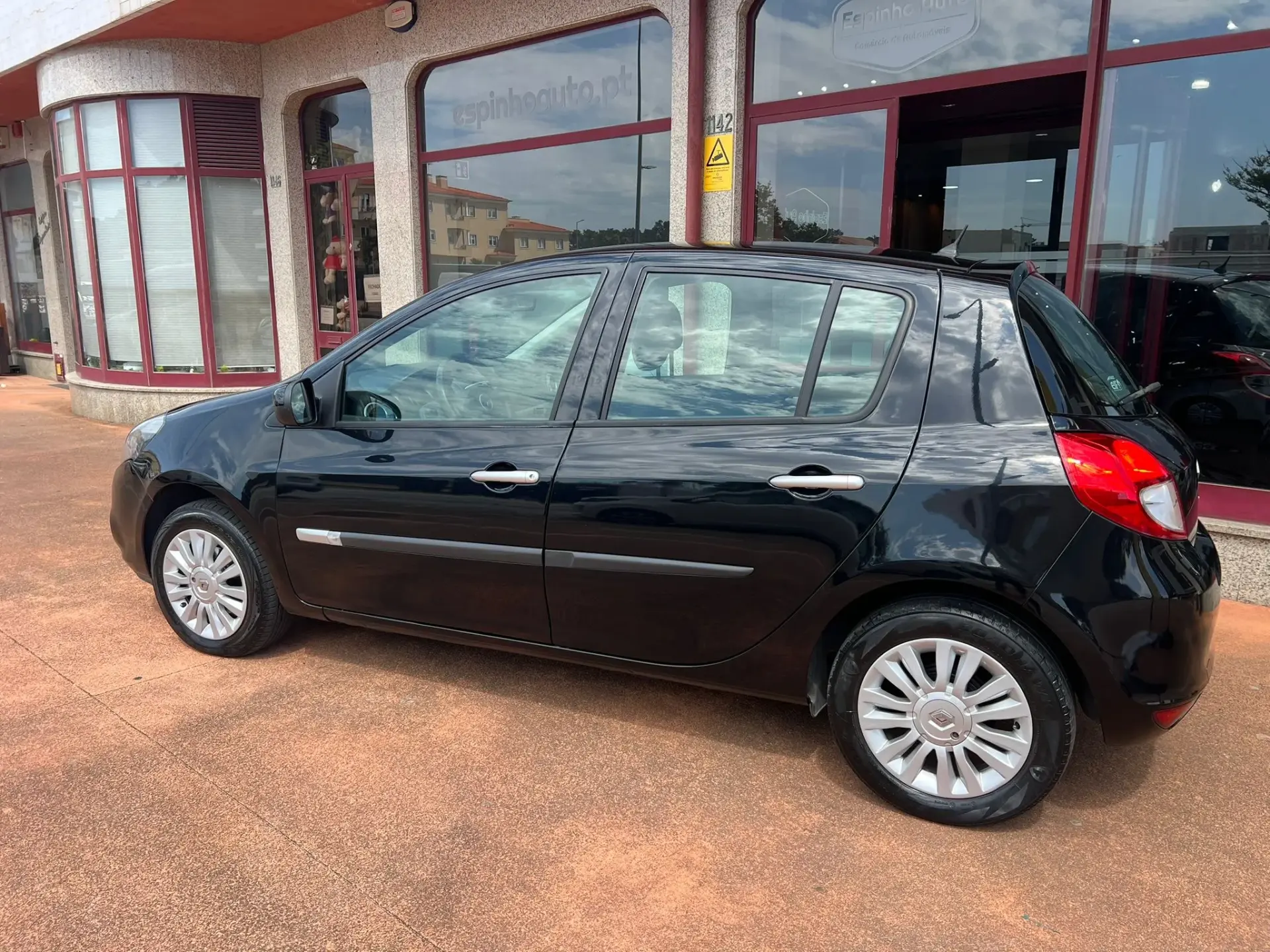 Renault Clio 1.2 16V Dynamique S 15