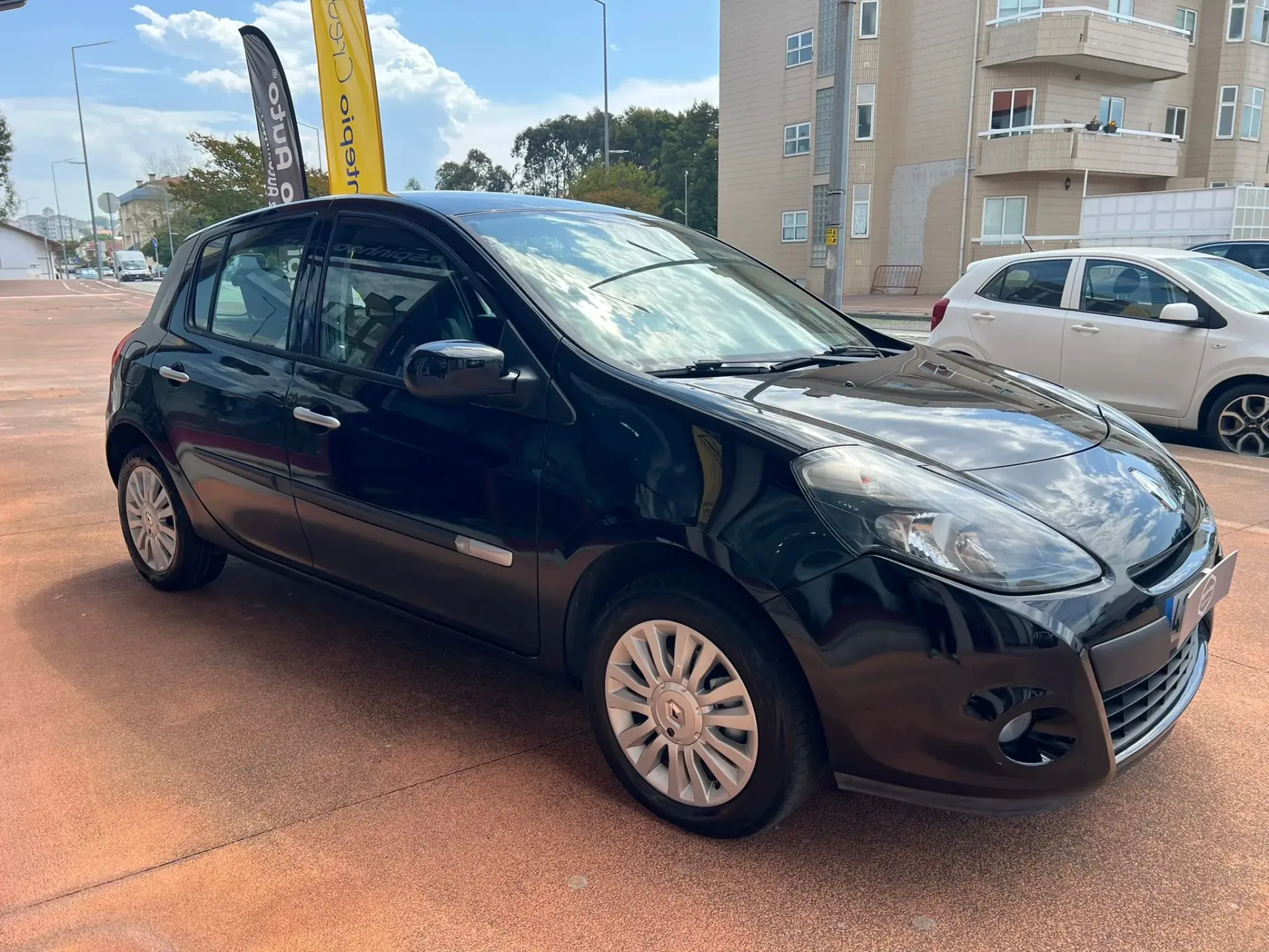 Renault Clio 1.2 16V Dynamique S 16