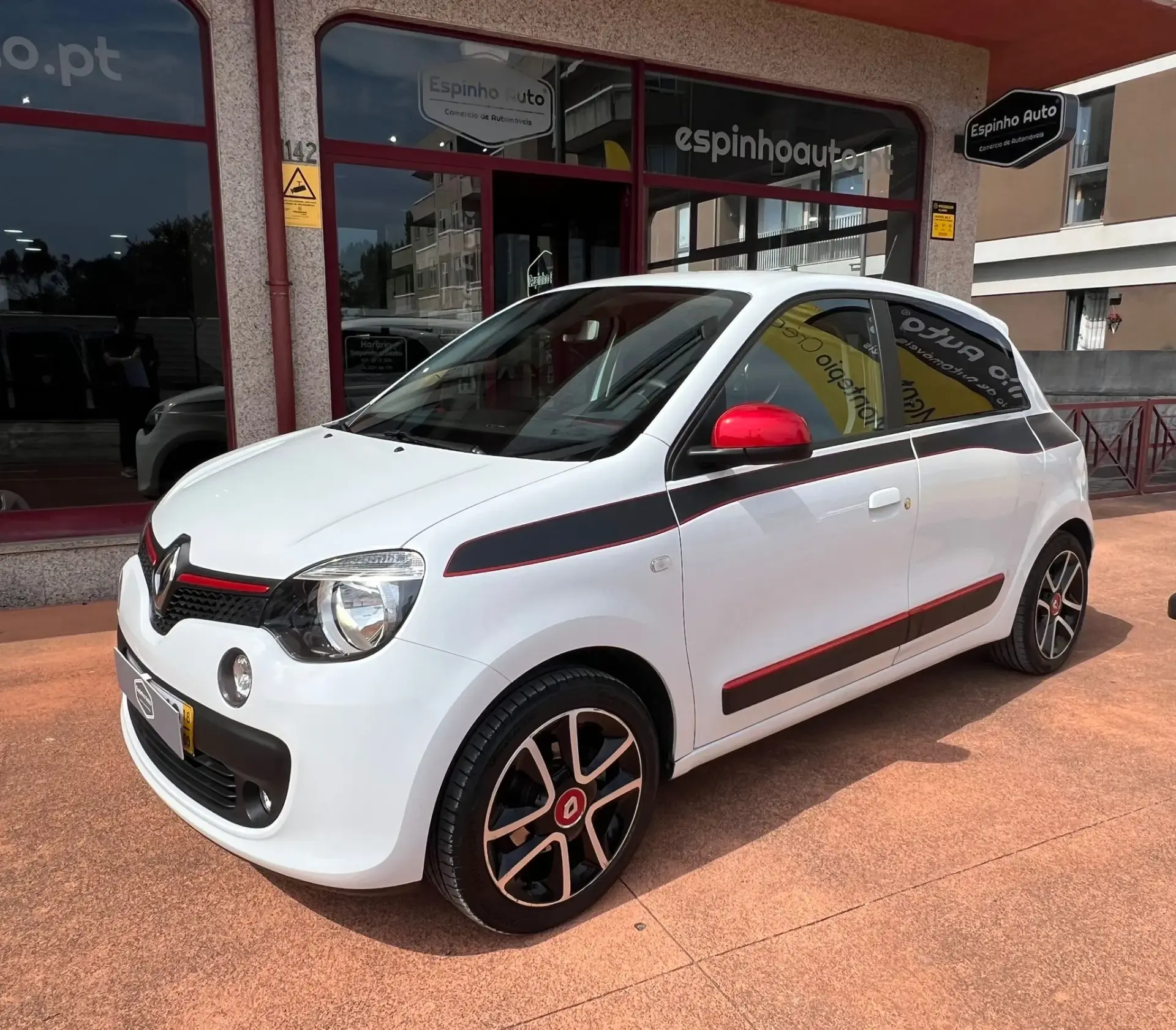 Renault Twingo 0.9 TCe Sport EDC 1