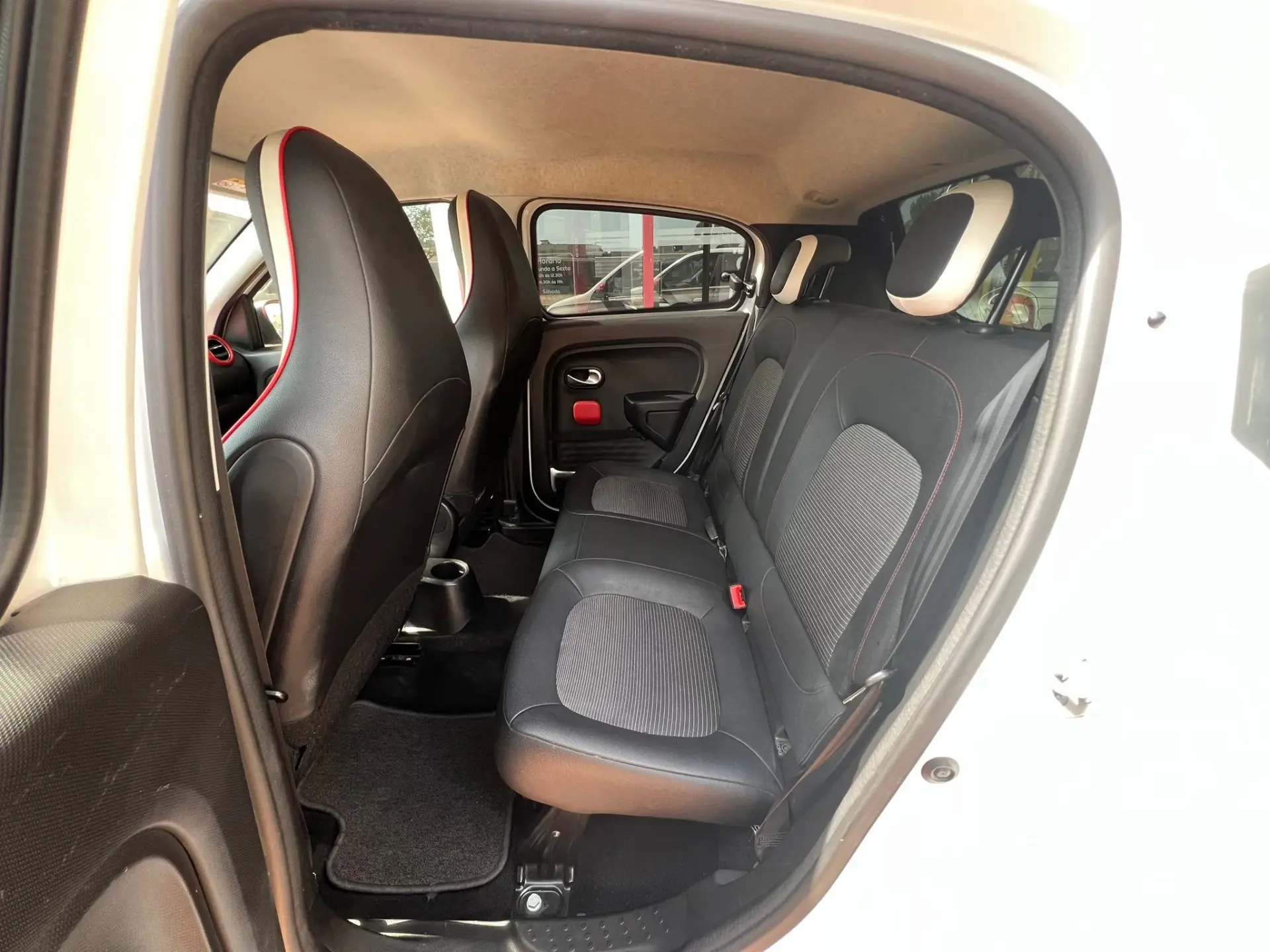 Renault Twingo 0.9 TCe Sport EDC 4