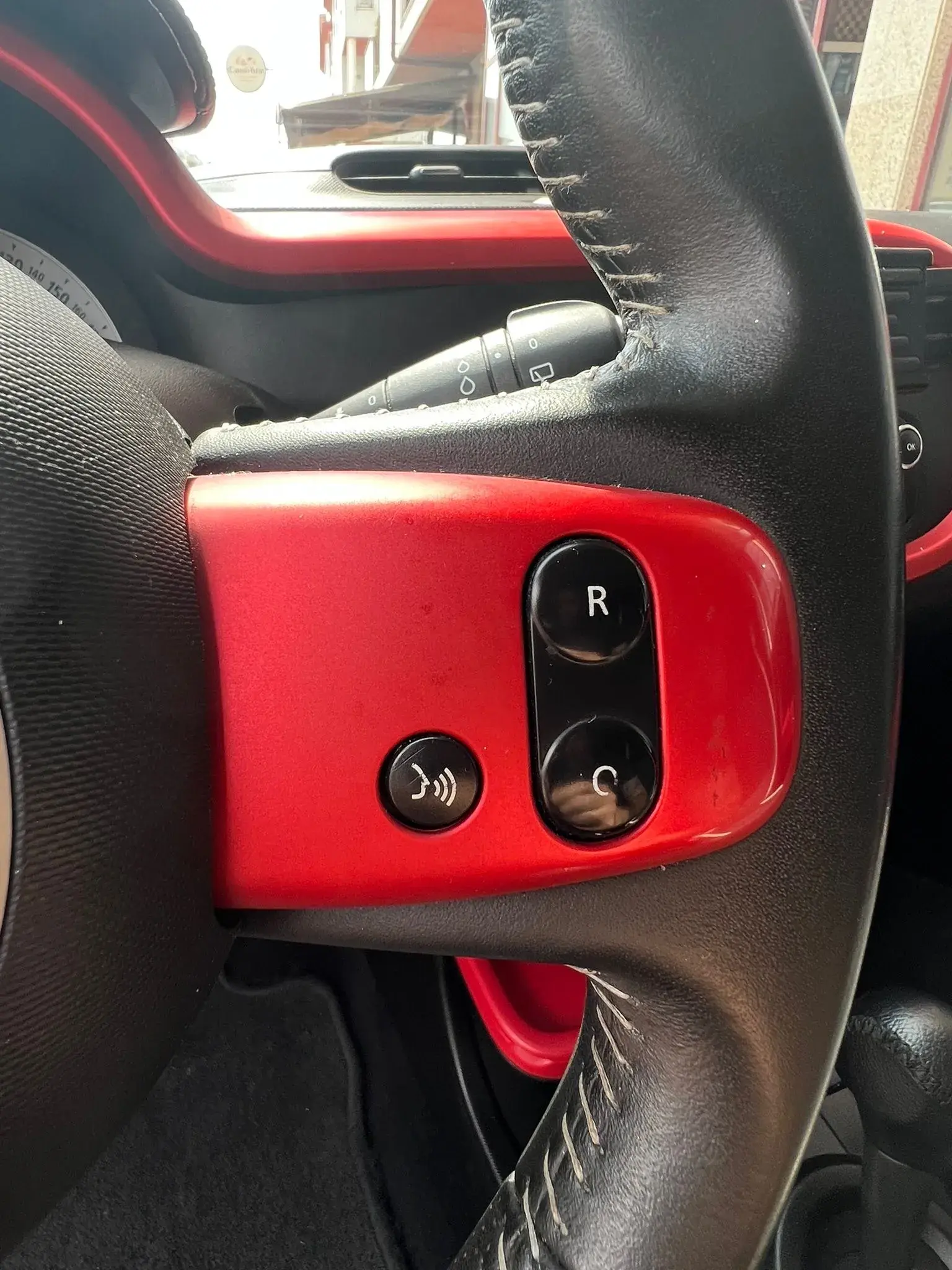 Renault Twingo 0.9 TCe Sport EDC 10