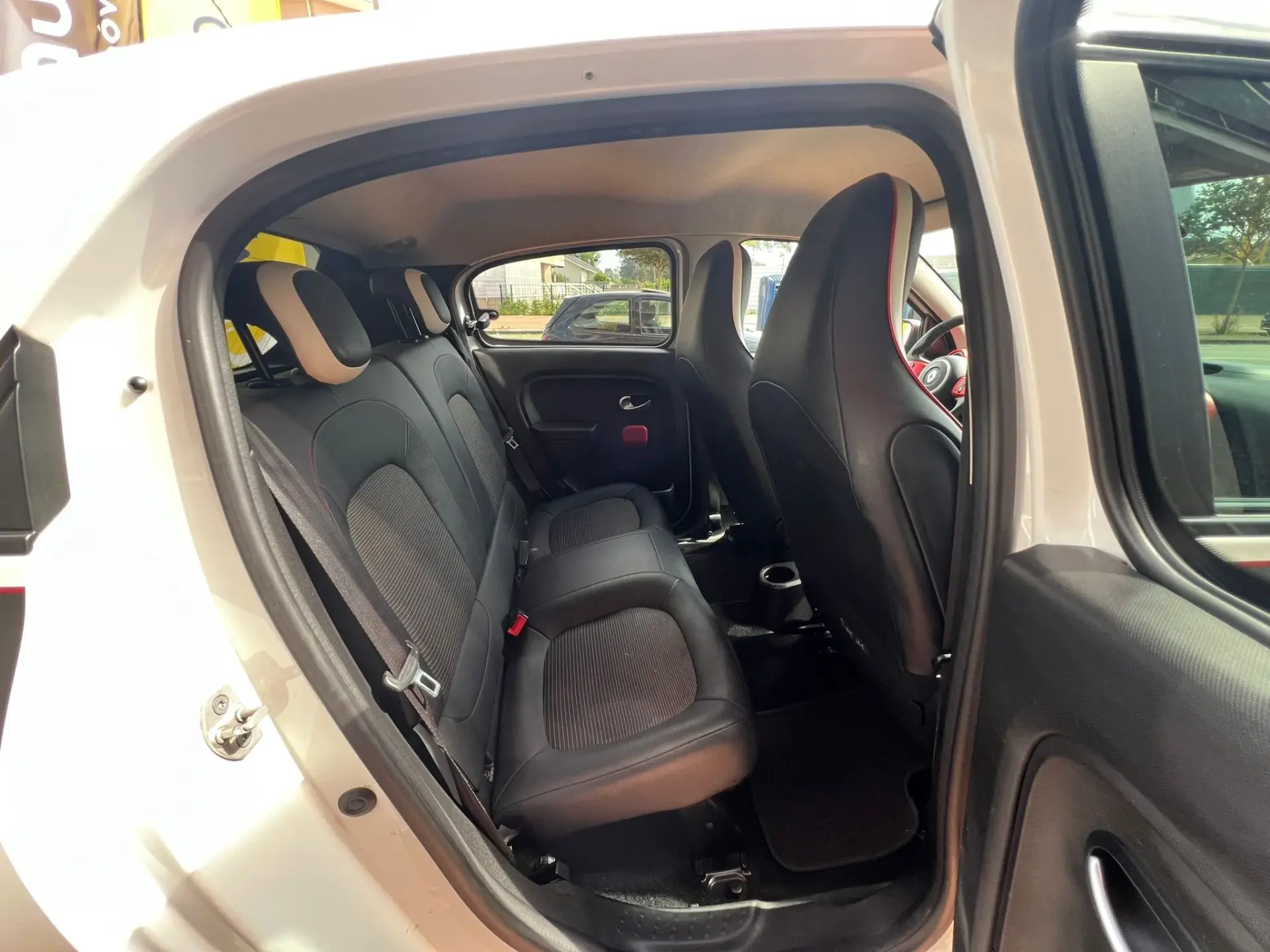 Renault Twingo 0.9 TCe Sport EDC 13