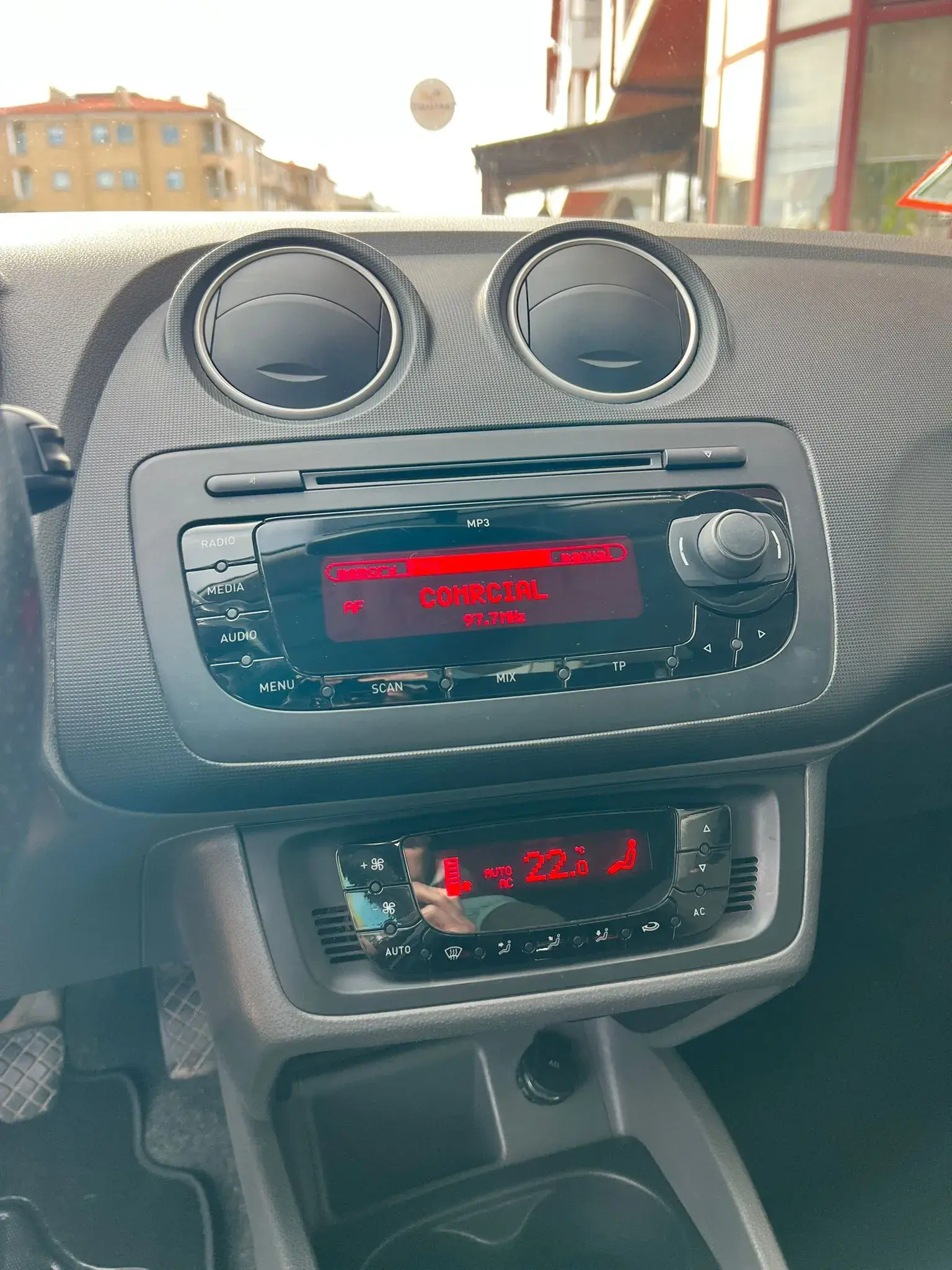 SEAT Ibiza 1.2 12V Copa 6