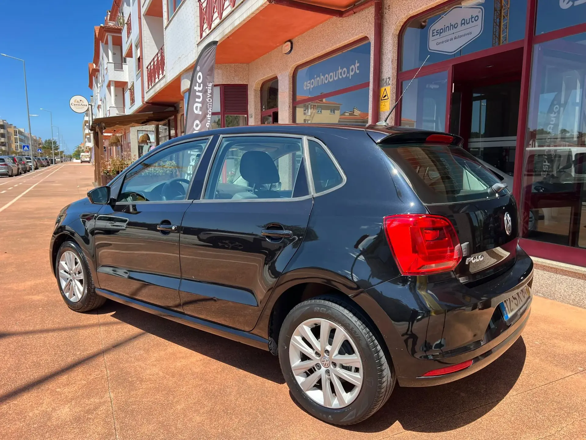 Volkswagen Polo 1.0 Confortline 2
