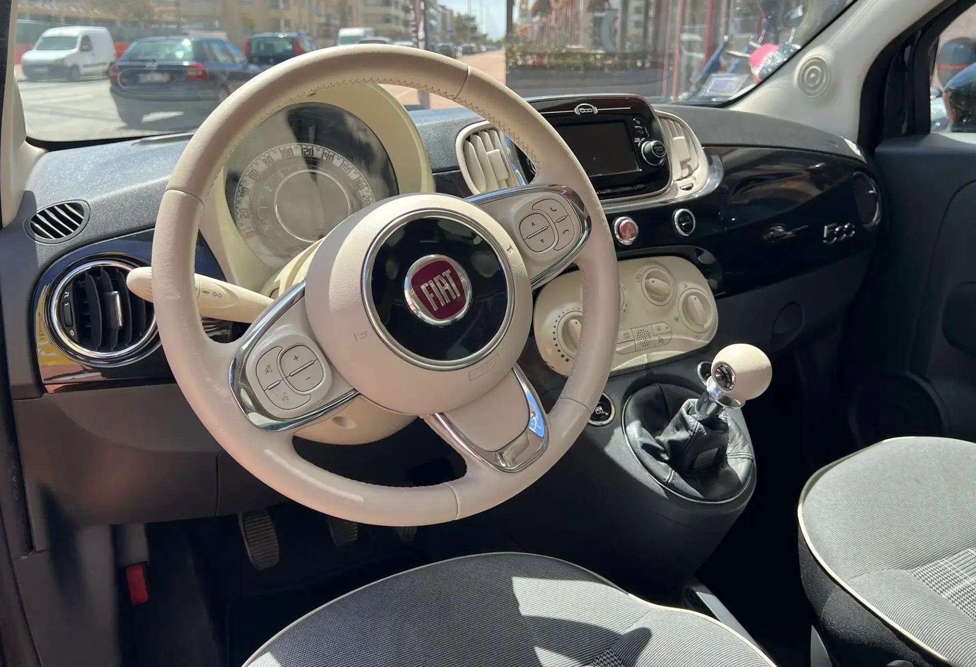 Fiat 500 1.2 Lounge 3