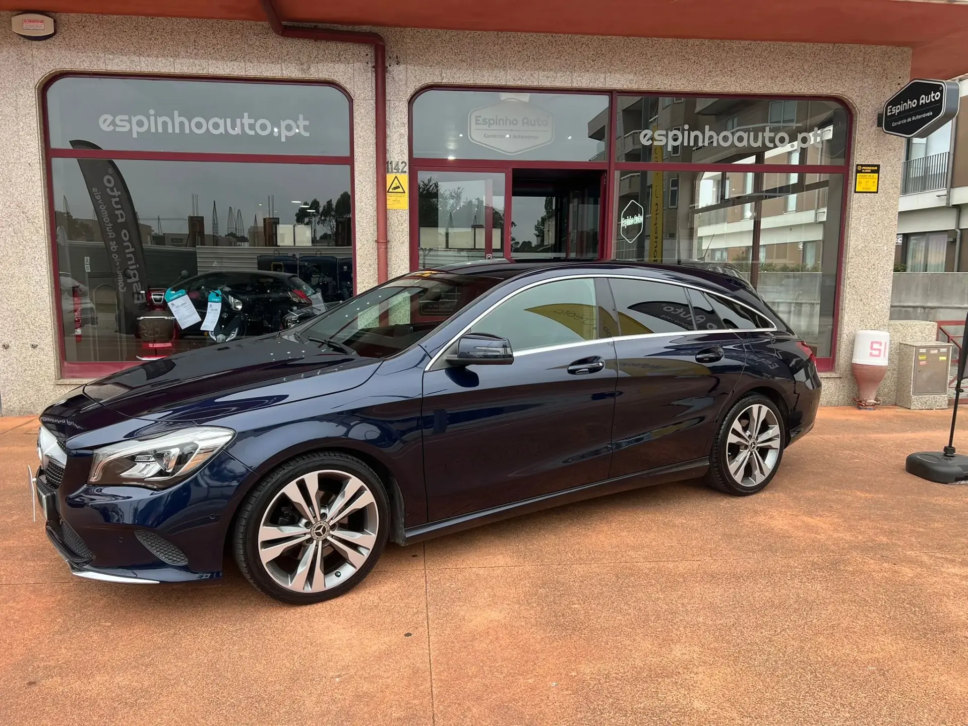 Mercedes-Benz CLA 180 d Urban 11