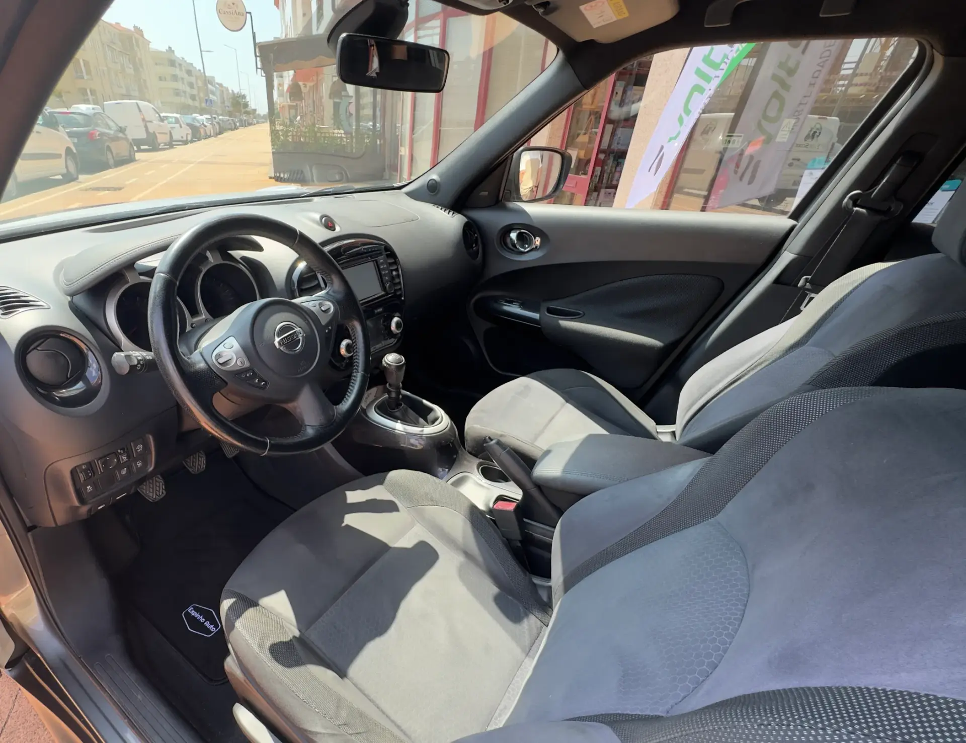 Nissan Juke 1.2 DIG-T N-Connecta Pack Exterior 1 Black Tokyo 4