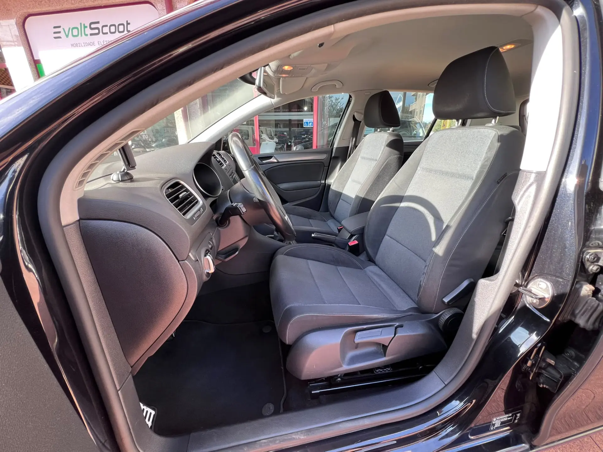 Volkswagen Golf 1.6 TDi Style 16