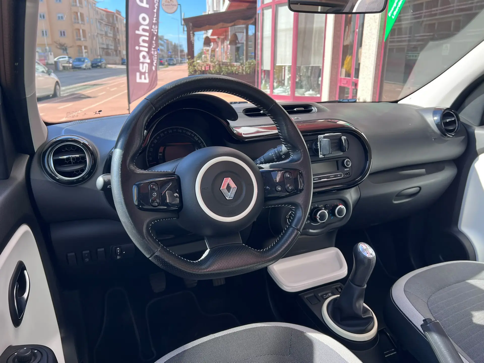 Renault Twingo 1.0 SCe Limited 17