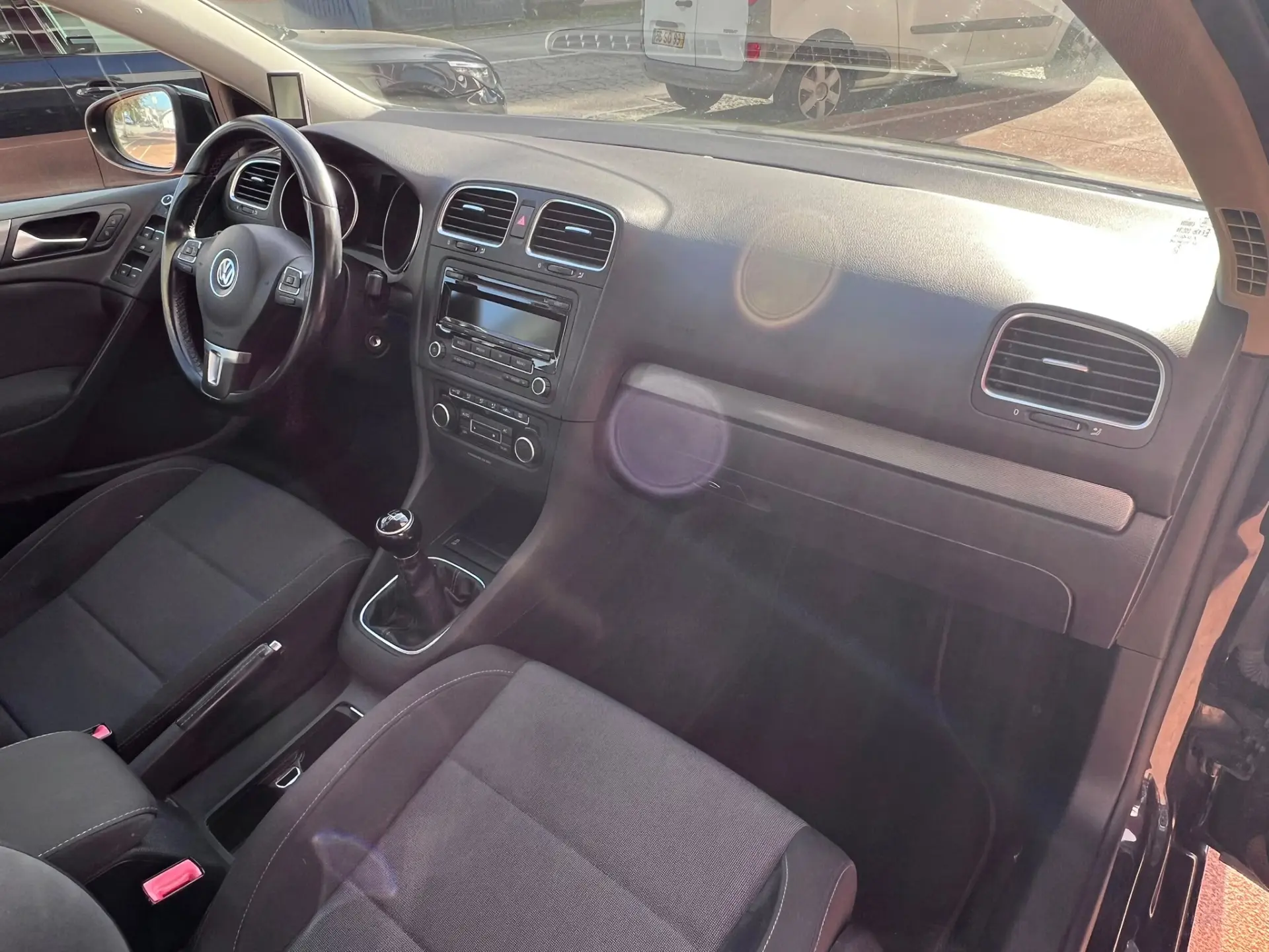 Volkswagen Golf 1.6 TDi Style 13
