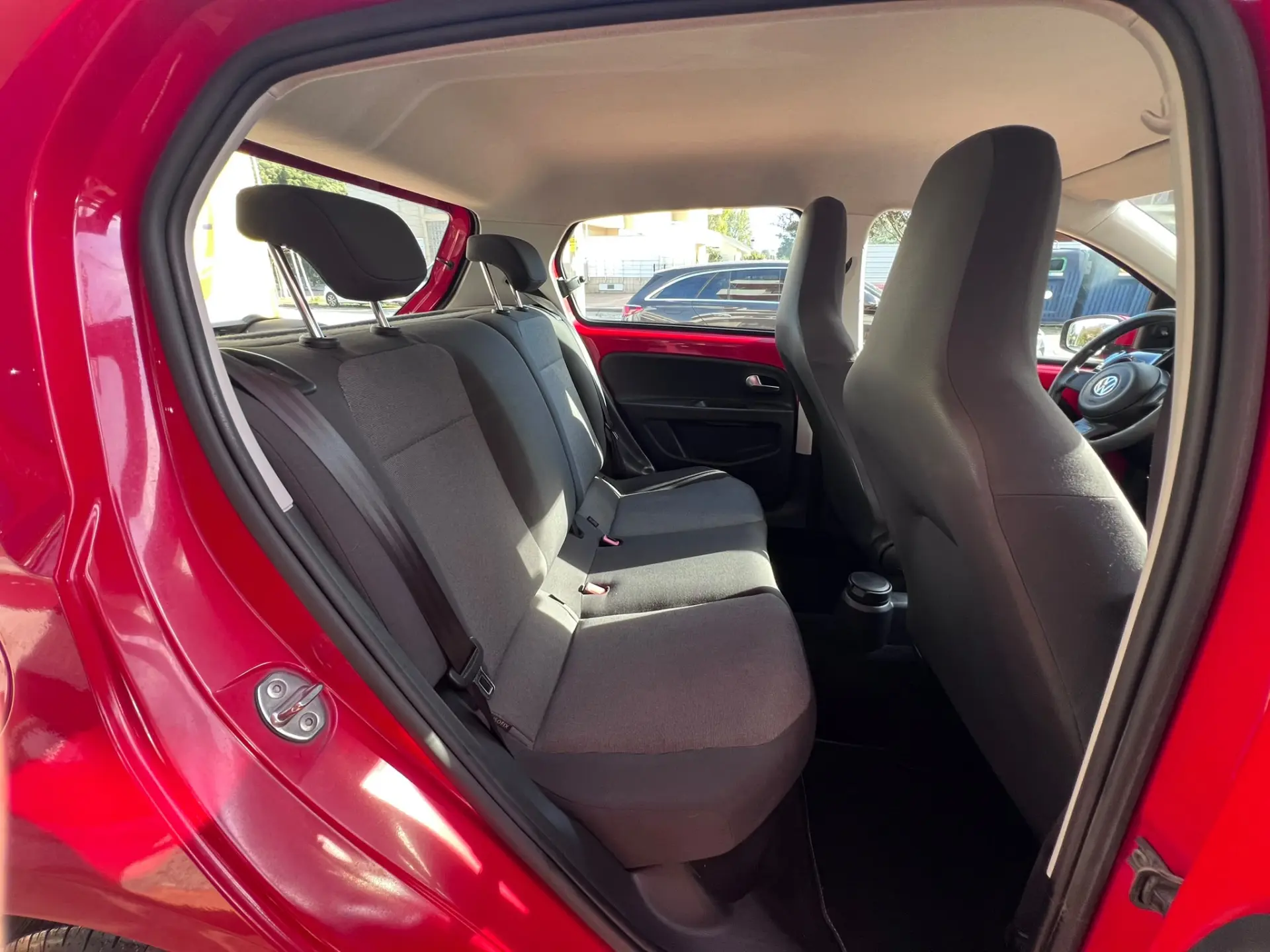 Volkswagen Up! 1.0 BlueMotion Move Auto 8