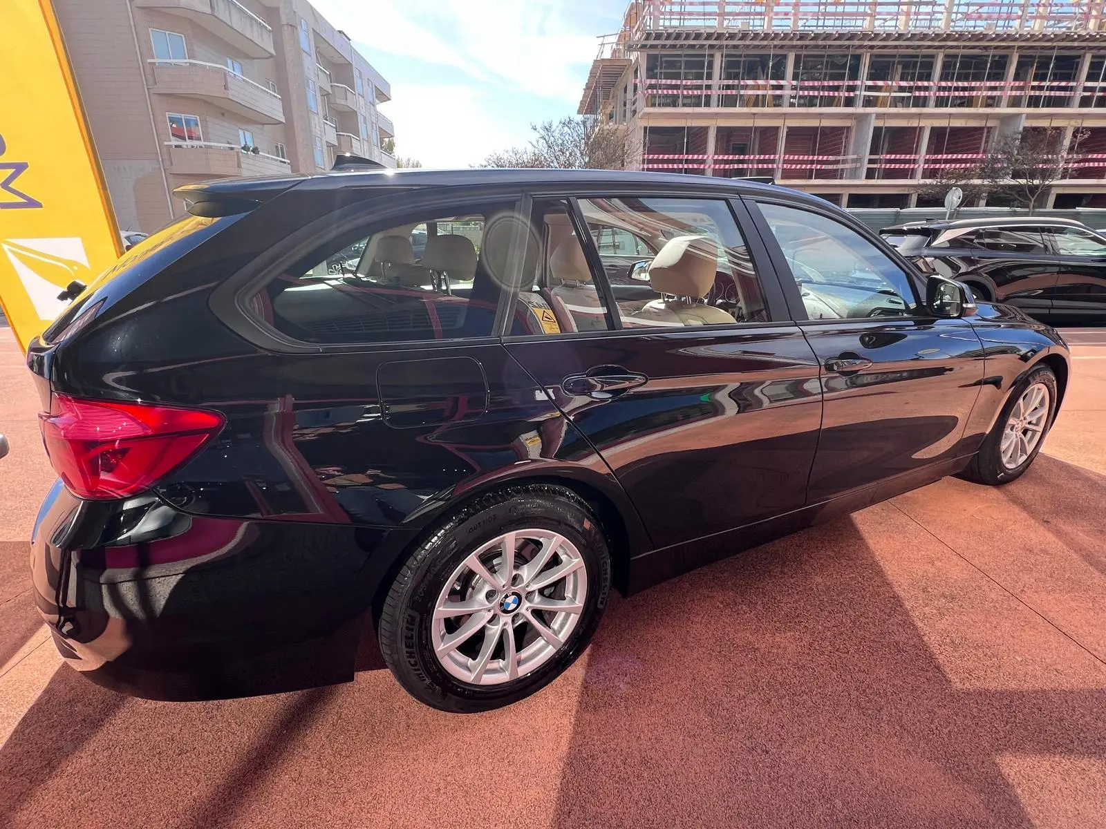 BMW 318 d Advantage 5