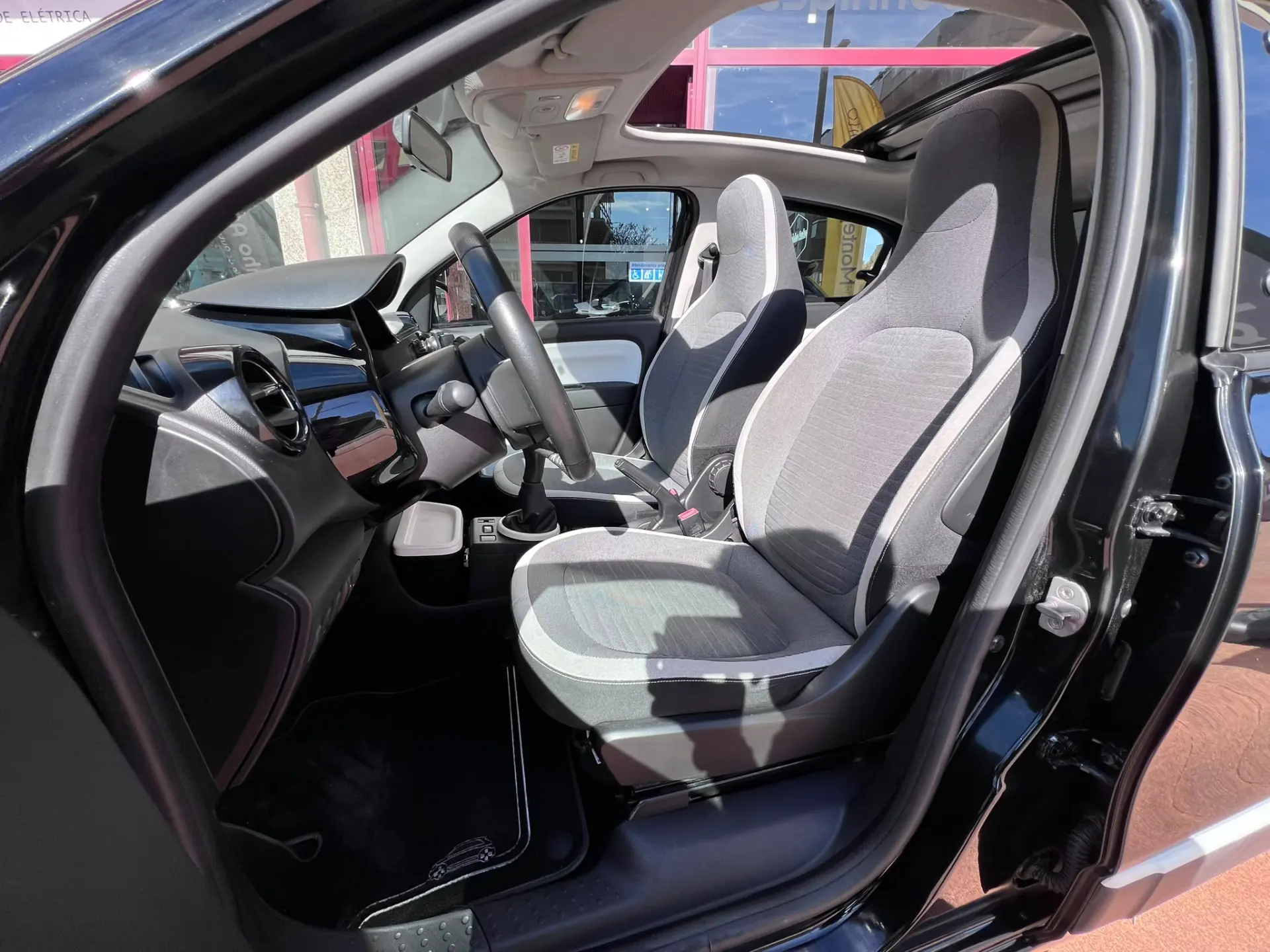 Renault Twingo 1.0 SCe Limited 16