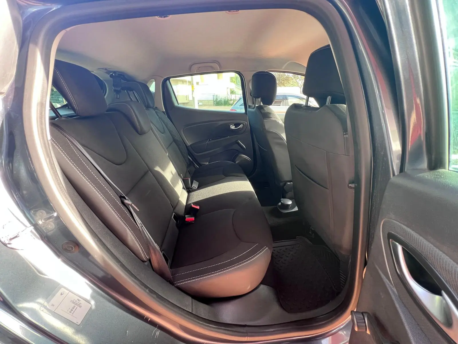 Renault Clio Limited GPL 9