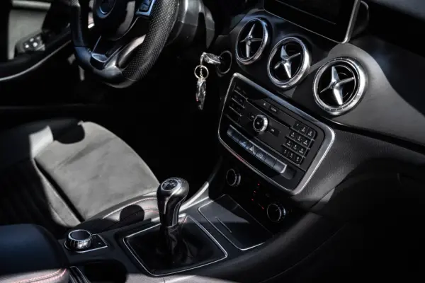 Mercedes-Benz CLA 180 (CDI) d AMG Line 8
