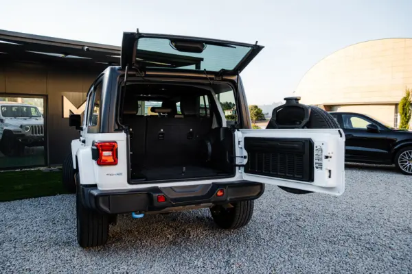 Jeep Wrangler Unlimited 2.0 4xe Plug-In Hybrid Hardtop Sahara 26