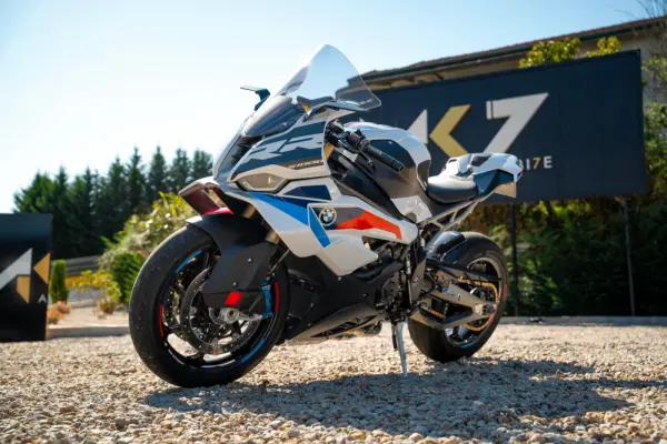 BMW S 1000 RR PACK M + LINHA COMPLETA AKRAPOVIC 5