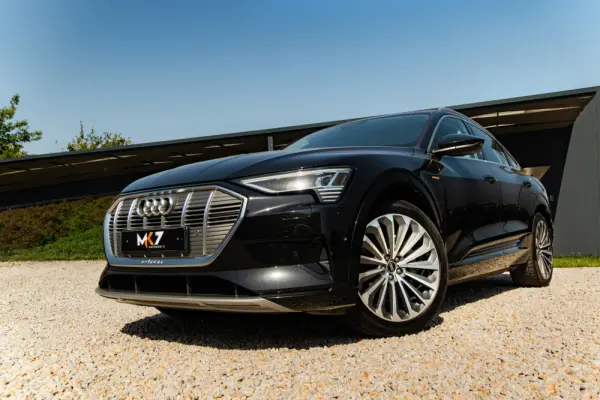 Audi e-tron Sportback 50 quattro advanced 23