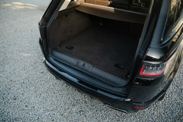Land Rover Range Rover Sport SDV6 Black Edition 21