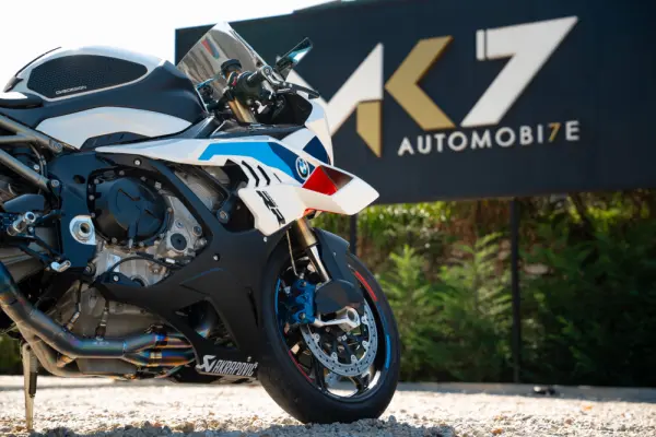 BMW S 1000 RR PACK M + LINHA COMPLETA AKRAPOVIC 23
