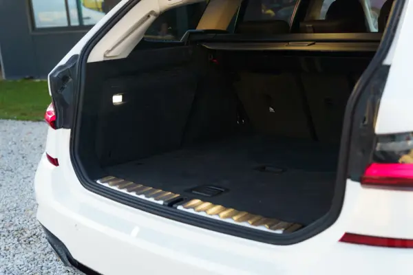 BMW 320 d Line Sport Shadow Auto 11