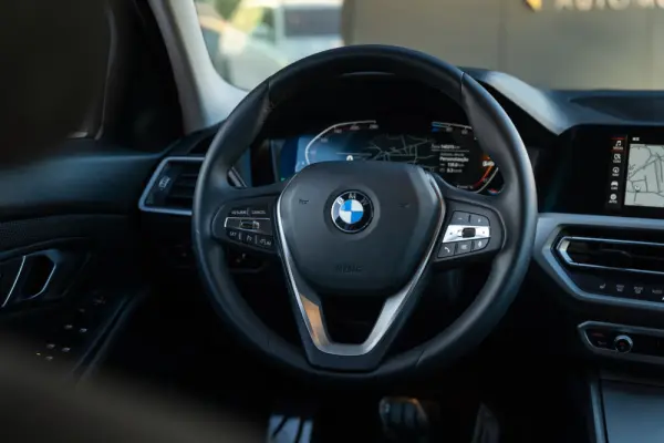 BMW 320 d Line Sport Shadow Auto 13