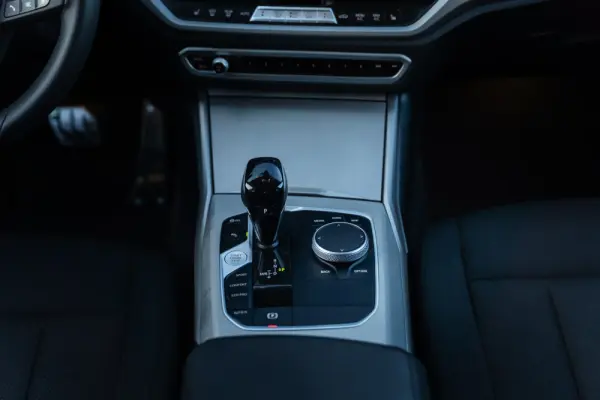 BMW 320 d Line Sport Shadow Auto 16