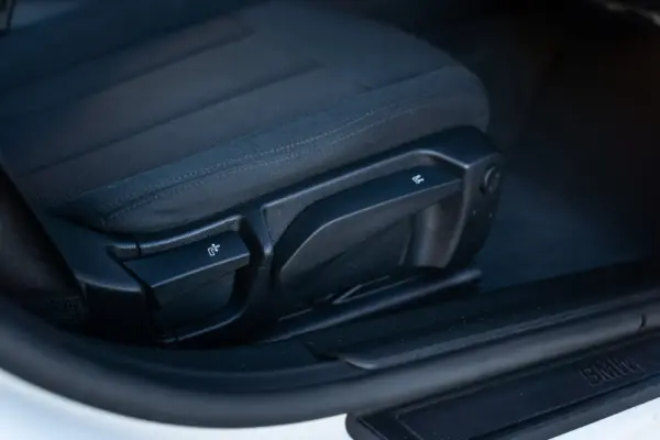 BMW 320 d Line Sport Shadow Auto 27