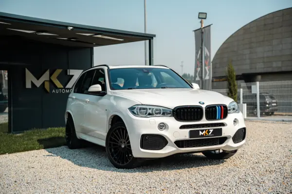 BMW X5 40 d xDrive Pack M 5